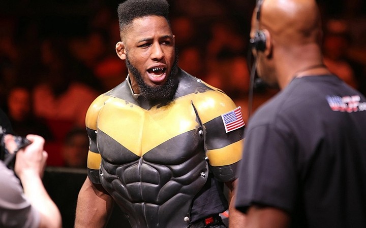 Samozvaný MMA superhrdina si privyrábal predajom drog